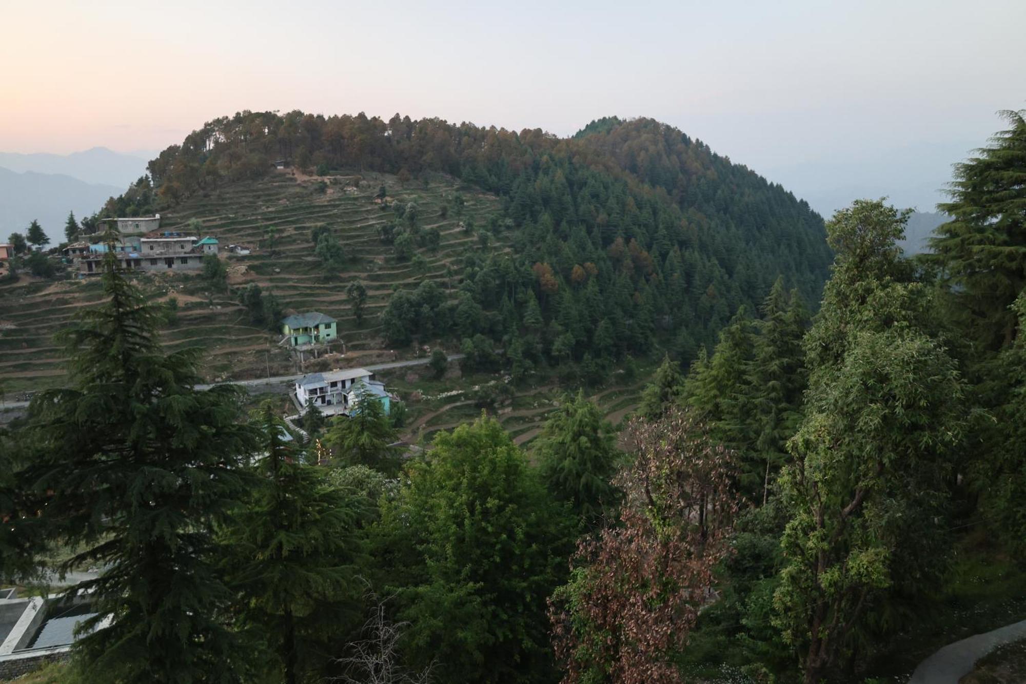 Mud House , Homestay Heritage Dalhousie Buitenkant foto